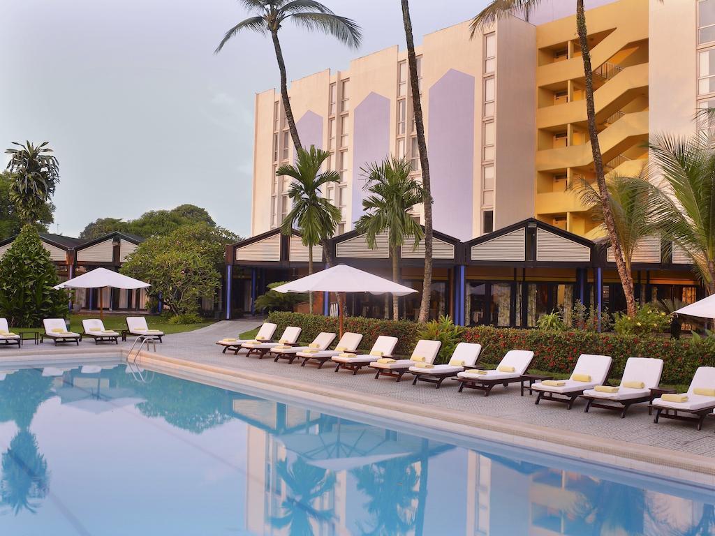 Douala Rabingha Hotel Екстериор снимка