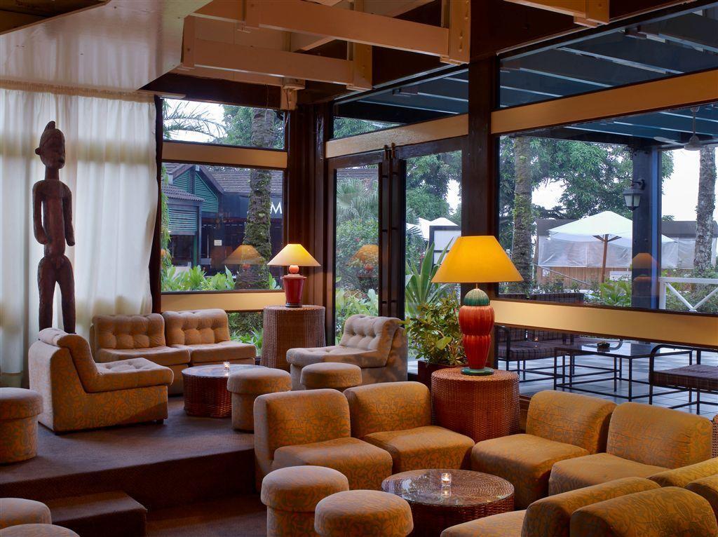 Douala Rabingha Hotel Екстериор снимка