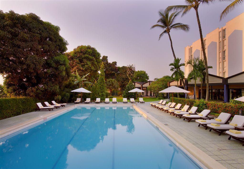 Douala Rabingha Hotel Екстериор снимка
