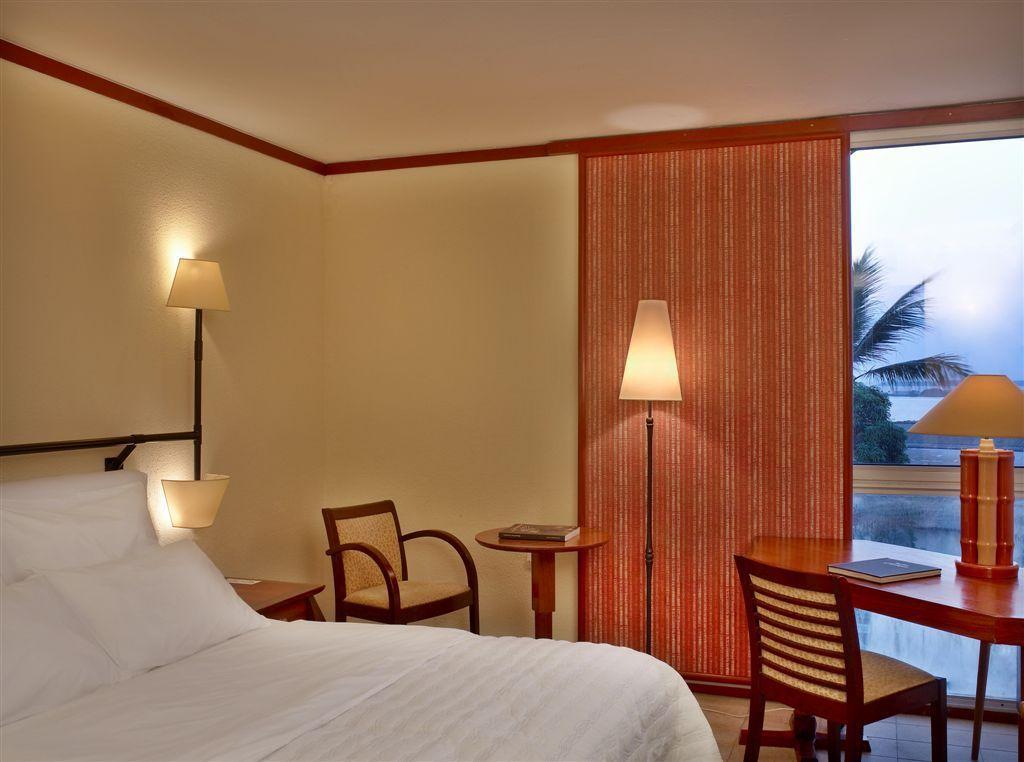 Douala Rabingha Hotel Стая снимка