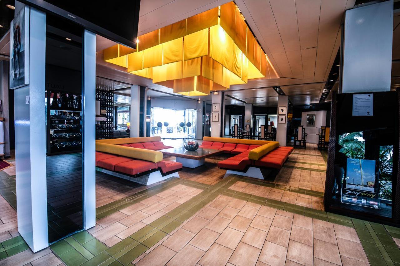 Douala Rabingha Hotel Екстериор снимка